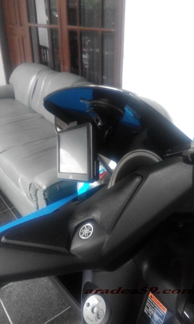 ac0d1822-e8dd-408f-8f40-817712ff9741