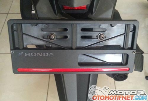 cover-plat-nomor-honda-2.jpg