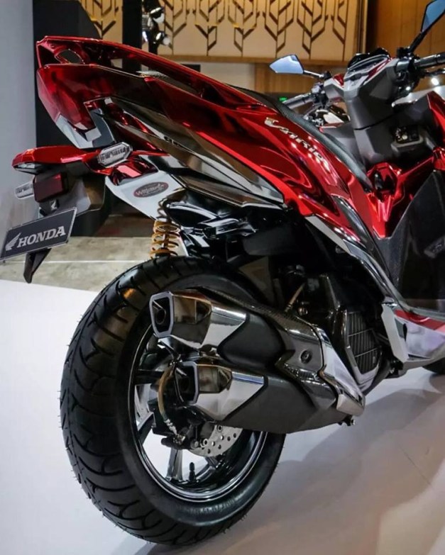 WhatsApp Image 2018-05-17 at 10.53.52.jpeg